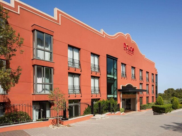 Dolce by Wyndham Barcelona Resort ★★★★