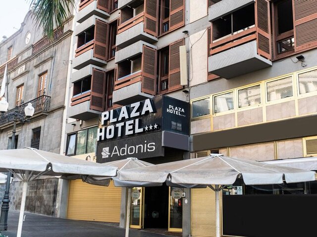 Hotel Adonis Plaza ★★★