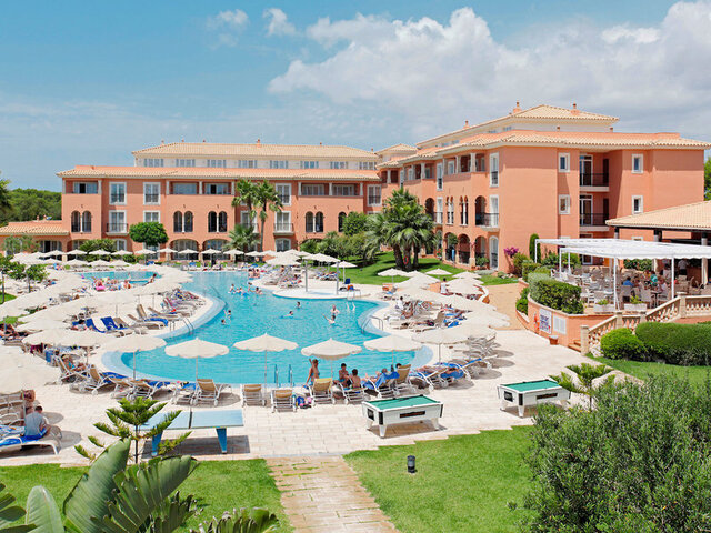 Grupotel Macarella Suites und Spa ★★★★