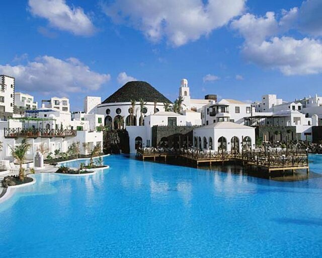 LIVVO Volcan Lanzarote/OT ★★★★★