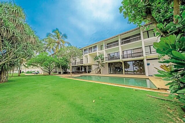 Temple Tree Resort & Spa ★★★★
