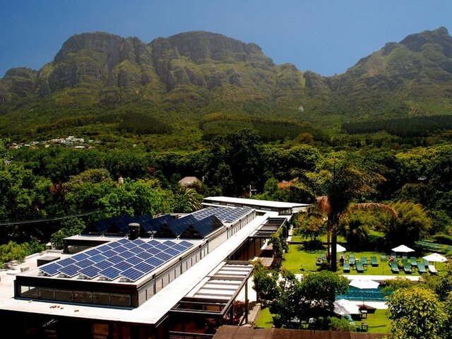 Vineyard Hotel ★★★★