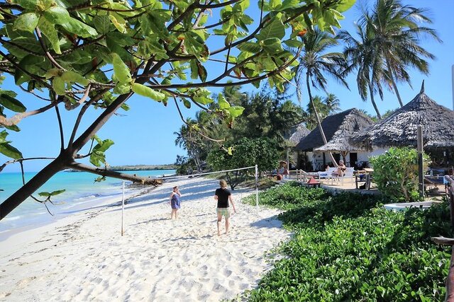 Reef & Beach Resort ★★★★