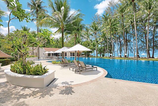 Outrigger Khao Lak Beach Resort ★★★★