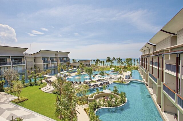 Le Meridien Khao Lak Resort & Spa ★★★★