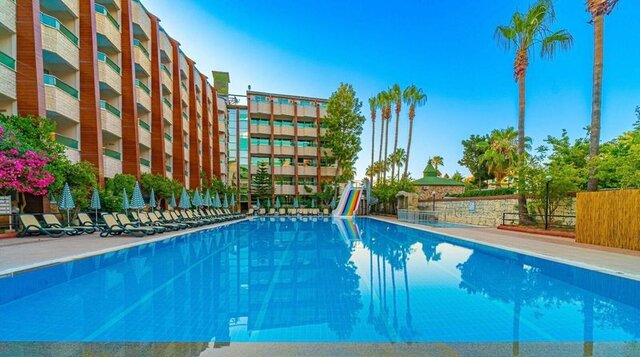 Club Monte Carlo Hotel ★★★★