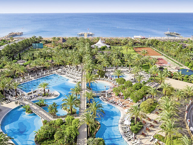 Royal Wings ★★★★★