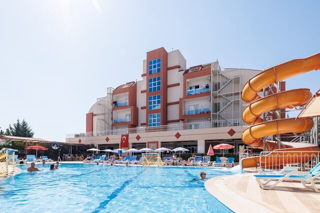 Side West Park Hotel ★★★★