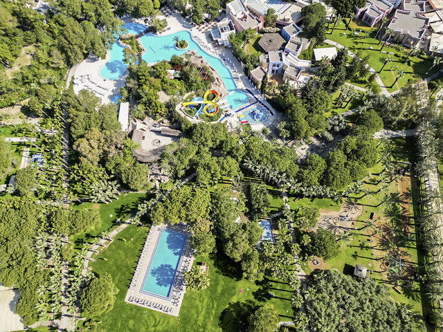 Blue Waters Club ★★★★★