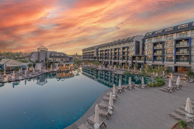 Royal Atlantis Icon ★★★★★