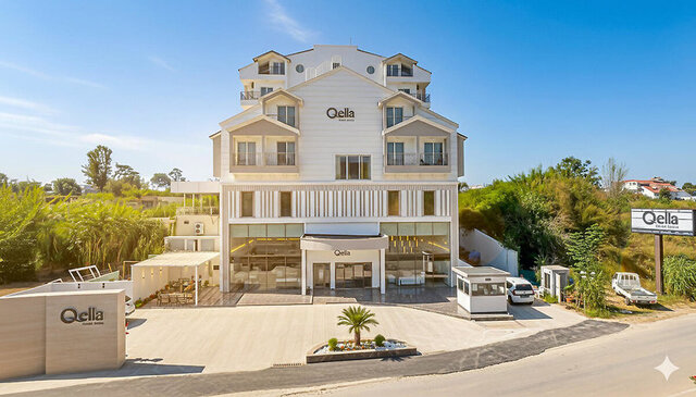 Q Ella Beach Hotel ★★★★