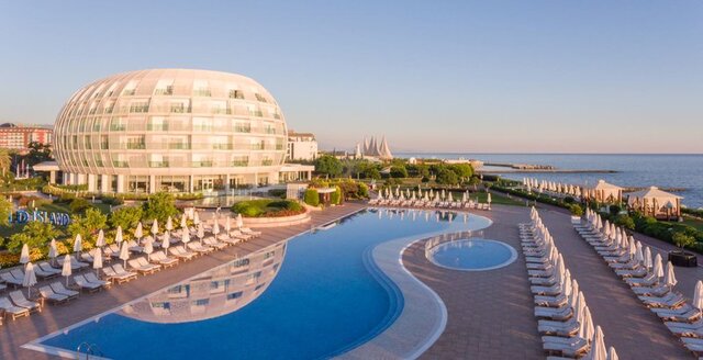 Gold Island Selected ★★★★★