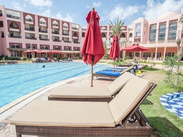 Lella Meriam Hotel & Club ★★★★