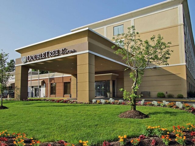 DoubleTree by Hilton Hotel Mahwah ★★★★
