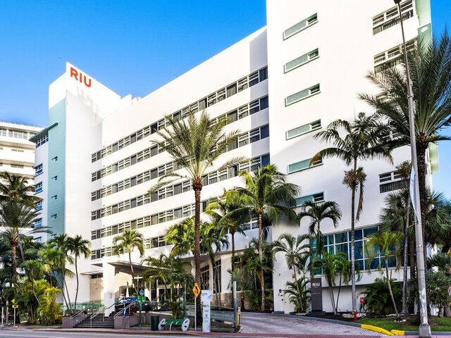 Riu Plaza Miami Beach ★★★★