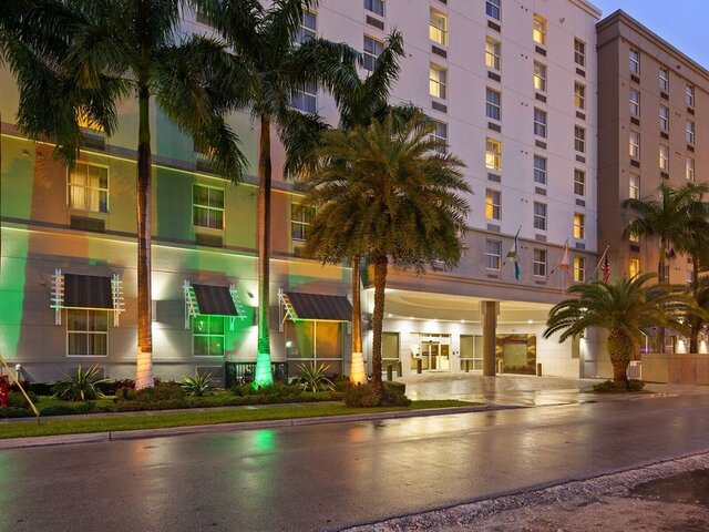 Best Western Premier Miami International Airport Hotel & Suites ★★★★