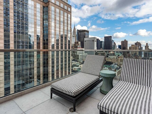 The Draper New York, Tapestry Collection by Hilton ★★★★★