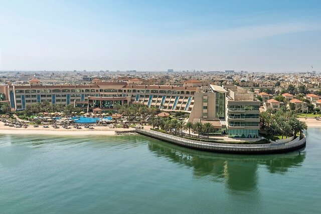 Al Raha Beach Resort And Spa ★★★★