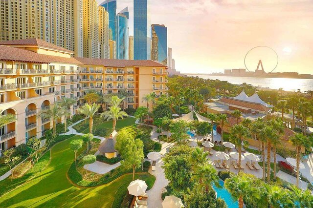 The Ritz-Carlton Dubai oT ★★★★★