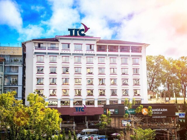 TTC Hotel Premium Dalat ★★★★