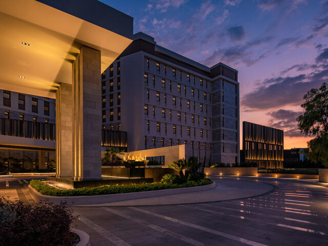 Amara ★★★★★