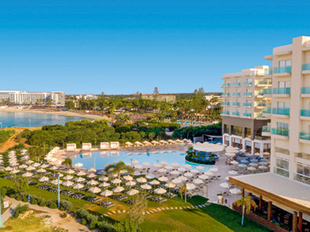 NissiBlu Beach Resort ★★★★★