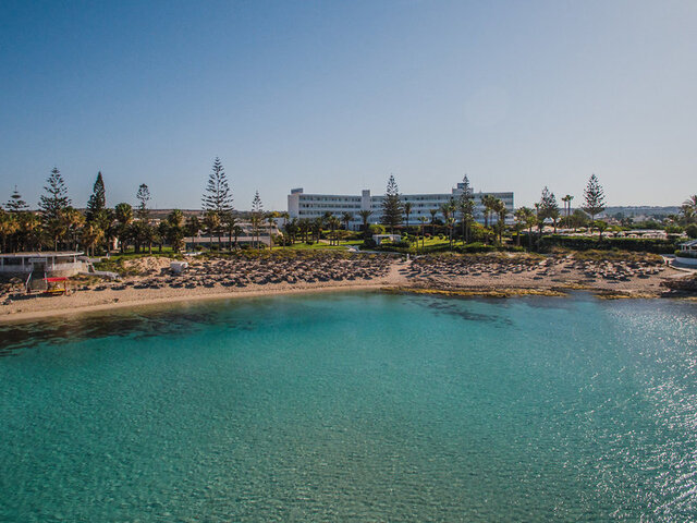 Holiday-Resort Nissi Beach ★★★★