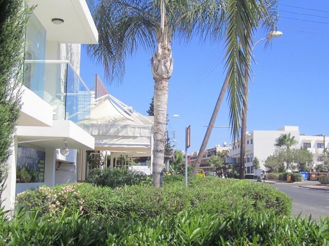 Senator Hotel Apartments ★★★