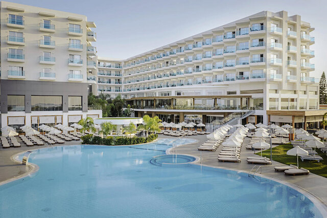 NissiBlu Beach Resort ★★★★★