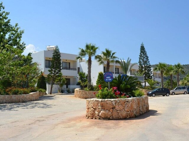 Aphrodite Beach Hotel ★★★