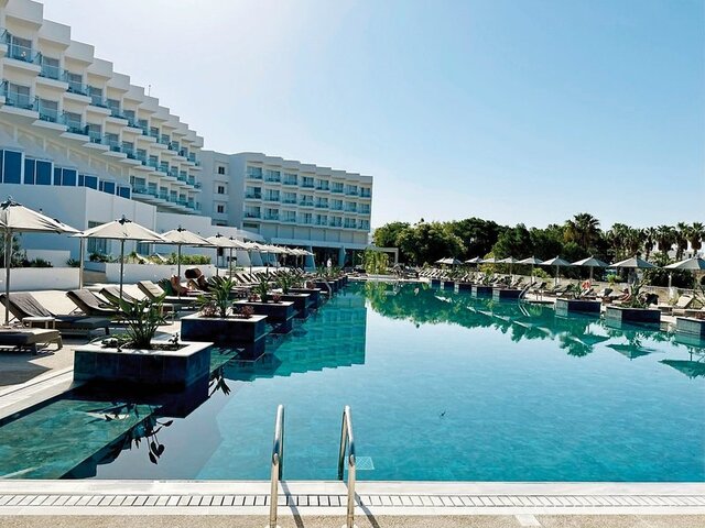 Cali Resort & SPA by Louis Hotels ★★★★★