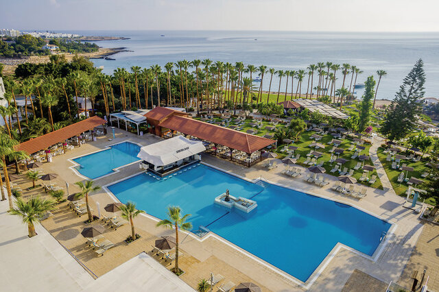 Cavo Maris Beach Hotel ★★★★
