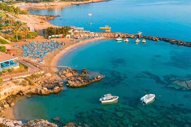 Cavo Maris Beach Hotel ★★★★