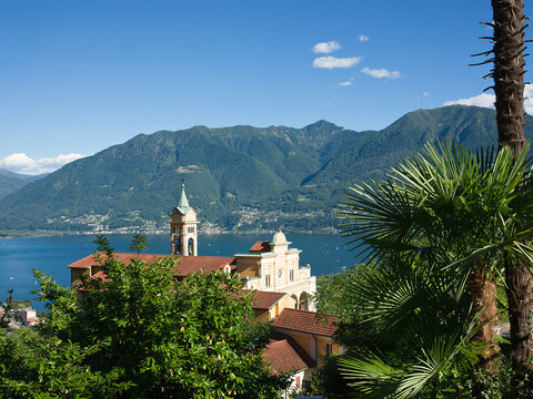Bernina Express - Von den Alpen zu den Palmen | Schweiz Zugrundreise 