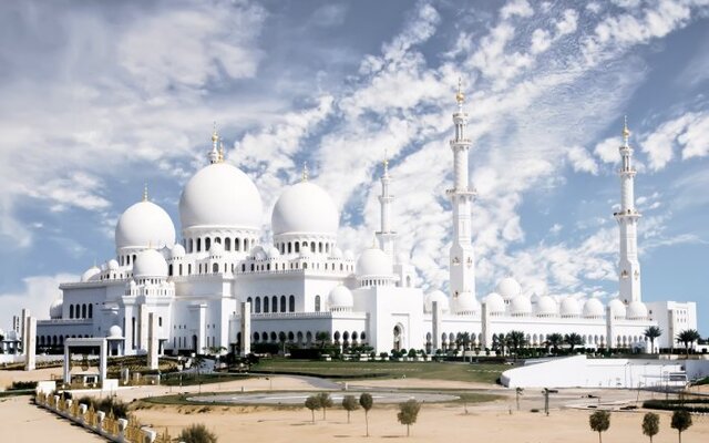 Abu Dhabi: Hauptstadt der Vereinigten Arabischen Emirate