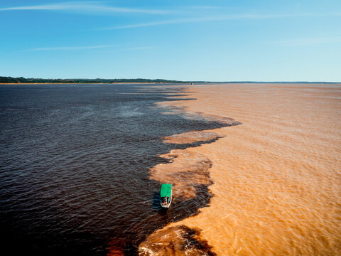 1.000 Meilen auf dem Amazonas - Exklusiv-Charter: 1.000 Meilen auf dem Amazonas von Manaus nach Tabatinga