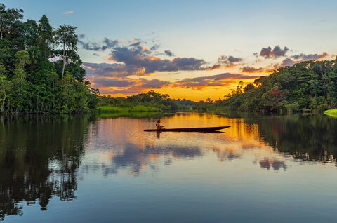 1.000 Meilen auf dem Amazonas - Exklusiv-Charter: 1.000 Meilen auf dem Amazonas von Manaus nach Tabatinga