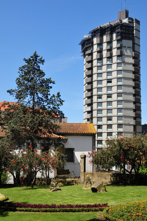 Hotel Dom Henrique Downtown 