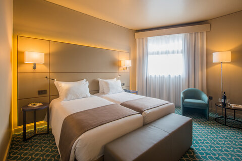 Hotel Dom Henrique Downtown 