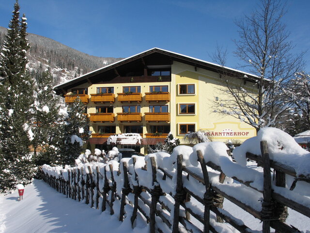 Hotel KÄRNTNERHOF**** | Das Familien- & Sporthotel in Kärnten