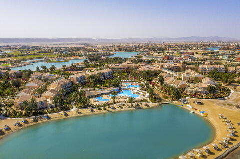 Nilkreuzfahrt & Baden 5***** Nile Crown III &  5***** Hotel Mövenpick Resort & Spa El Gouna