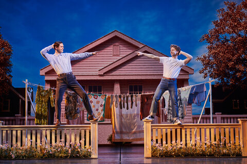 ZURÜCK IN DIE ZUKUNFT - Das Musical | Hamburg mit dem ÖBB Nightjet | ab/bis Wien | © Matt Crockett