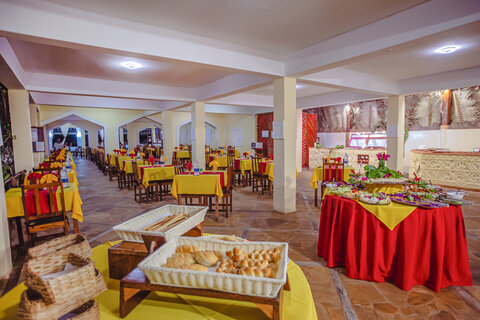 North Tanzania Safari 4 Nächte & 6 Nächte Badeaufenthalt auf Sansibar