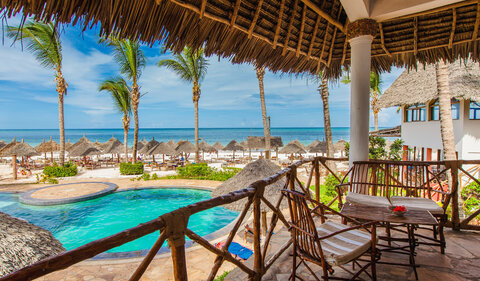 North Tanzania Safari 4 Nächte & 6 Nächte Badeaufenthalt auf Sansibar