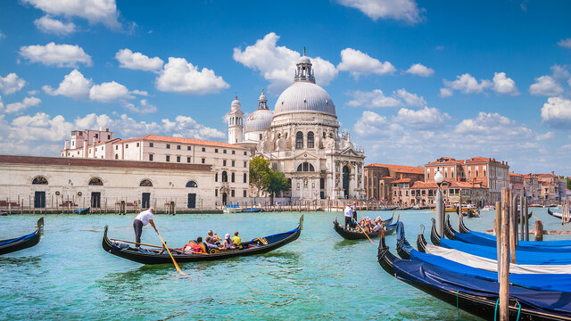 Zeit für Venedig - Bahn, Hotel & Gondelfahrt