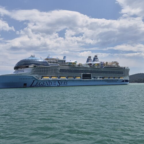 Das aktuell größte Kreuzfahrtschiff der Welt – die Legend of the Seas