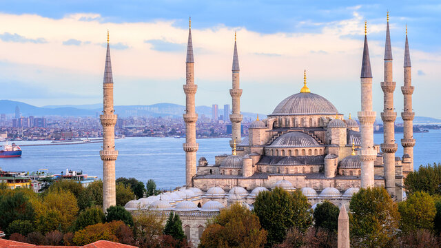Silvester in Istanbul – Jahreswechsel zwischen Orient & Okzident
