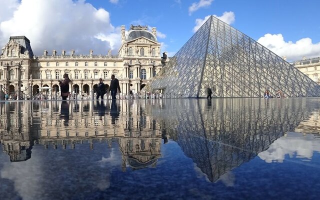Louvre
