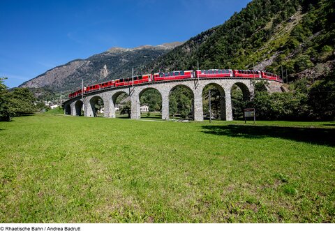 Grand Train Tour: Gotthard Panorama & Bernina Express | Schweiz Zugrundreise