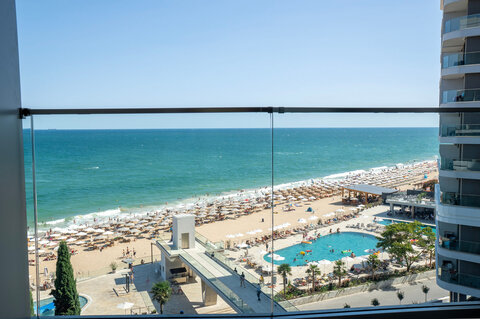 Hotel Grifid Noa ***** | Badereise inkl. Flug